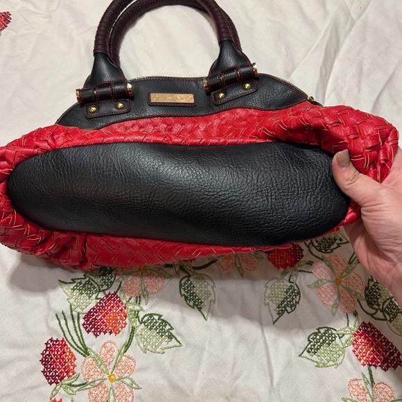 Miss Tina Taste of Couture Red Black Shoulder Bag Purse Handbag Braided Woven - Picture 4 of 10